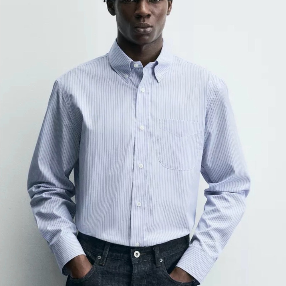 NWT Zara Men's Light Blue Textured Striped Button-Down Shirt with L